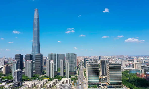 比亚迪固态电池来了！充电12分钟能跑1500km，零自燃，价格还不贵
